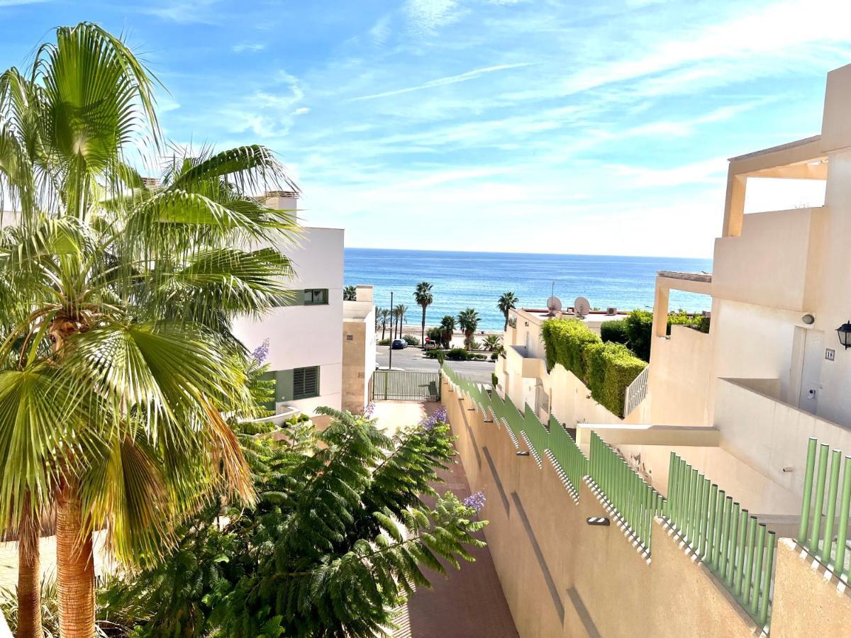 Apartamento En Mojacar En 1° Linea De Playa Ngoại thất bức ảnh
